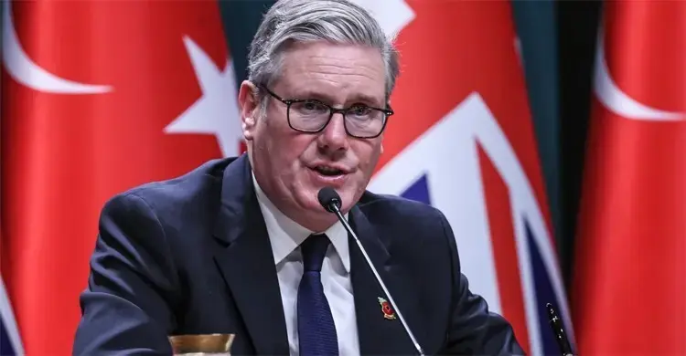 ড্রোন হামলা মোকাবিলায় উপসাগরীয় অঞ্চলে যুক্তরাজ্যের র্যাপিড র্যাঞ্জার পাঠানোর উদ্যোগ